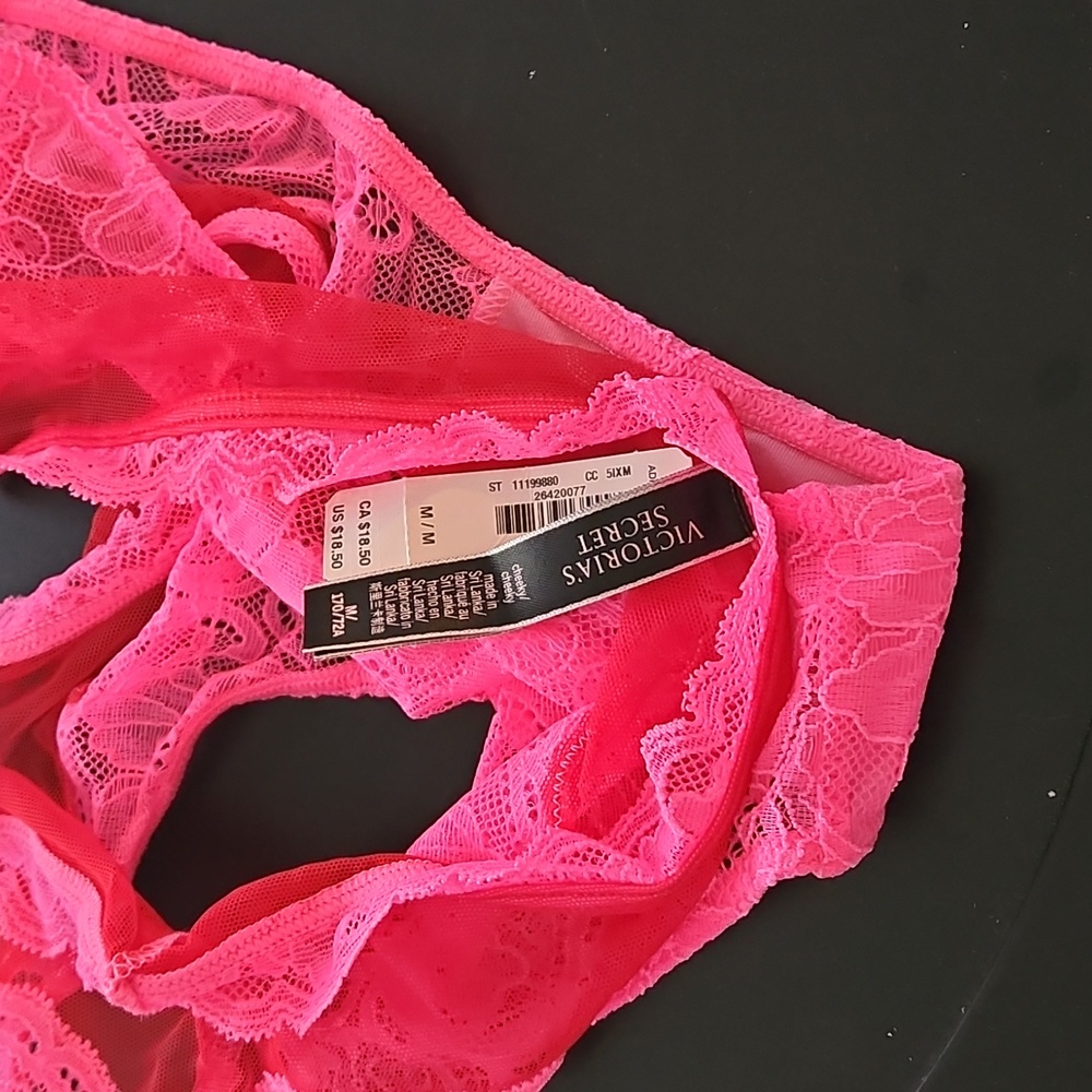 Victoria secret  panties - Picture 3 of 3